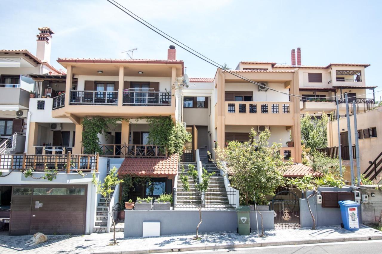 Vista Del Mare 1 Apartment Неа Рода Екстериор снимка